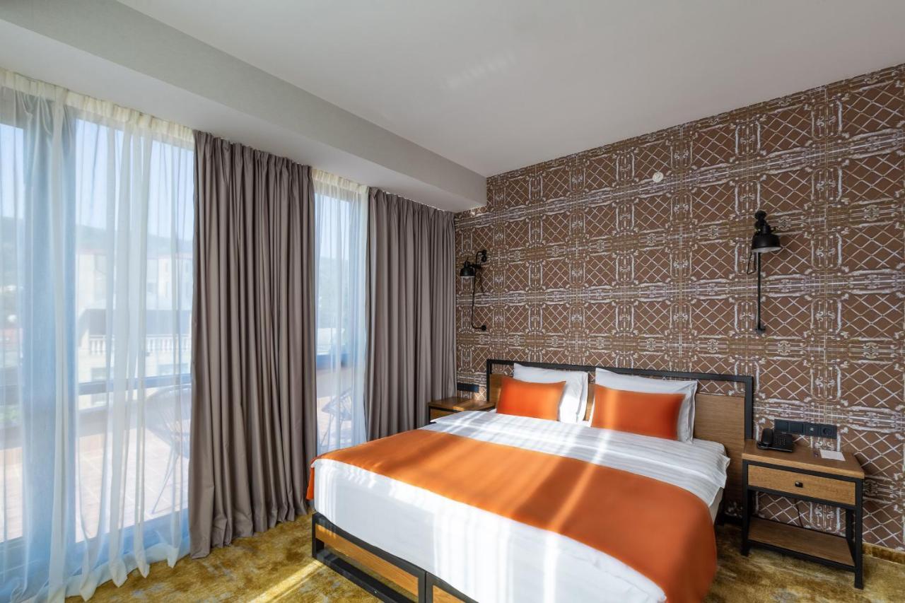 Biography Design 4* Tbilisi